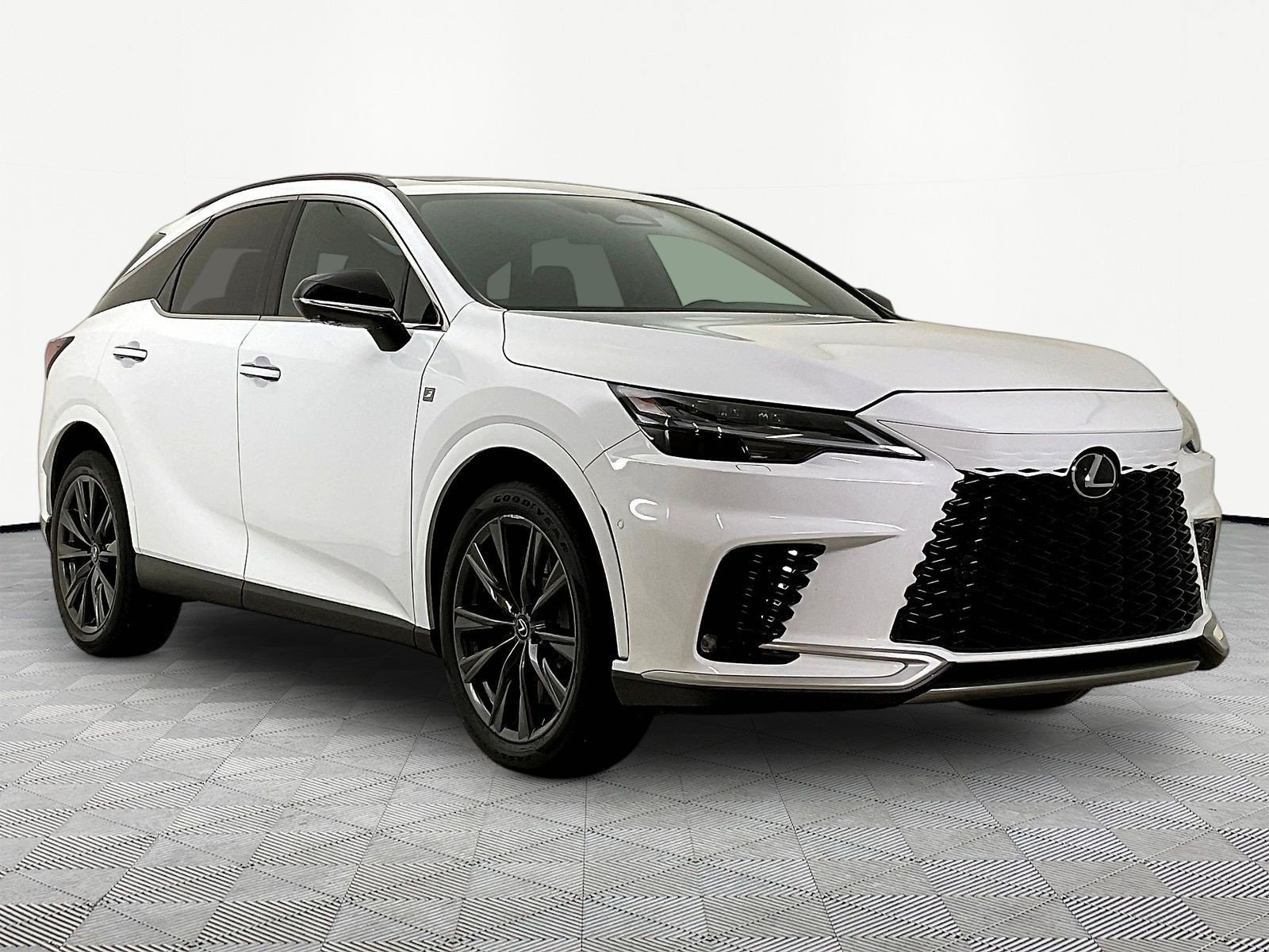Used 2024 Lexus RX 350 F Sport w/ Convenience Package AWD/4WD image 3