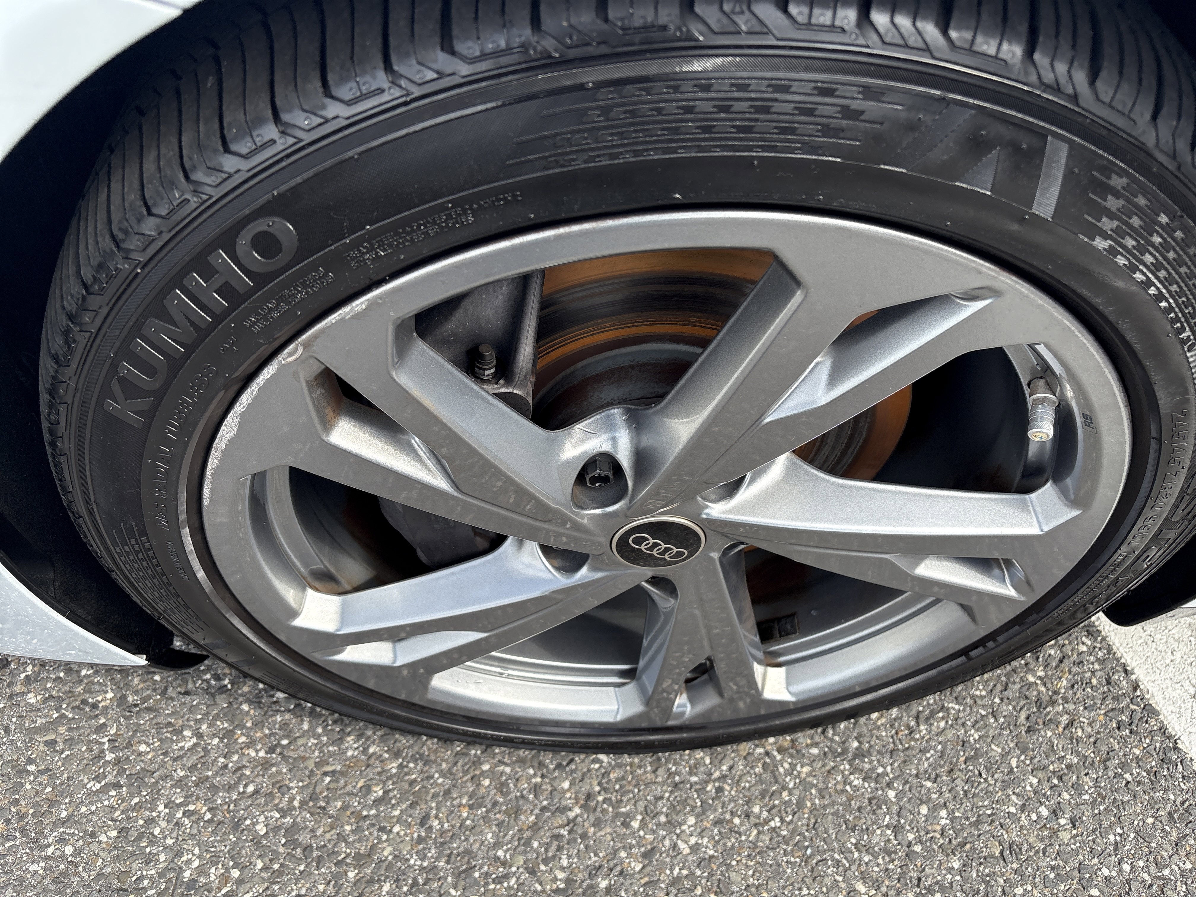 Certified 2023 Audi e-tron GT Prestige w/ Prestige Package image 4