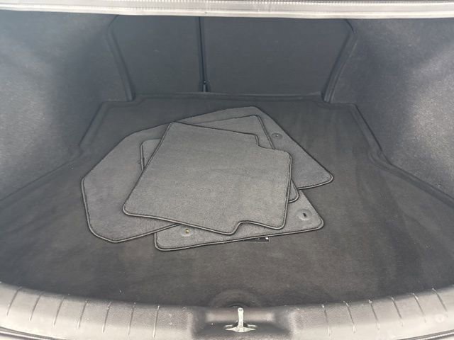 Used 2020 Hyundai Elantra SEL image 27