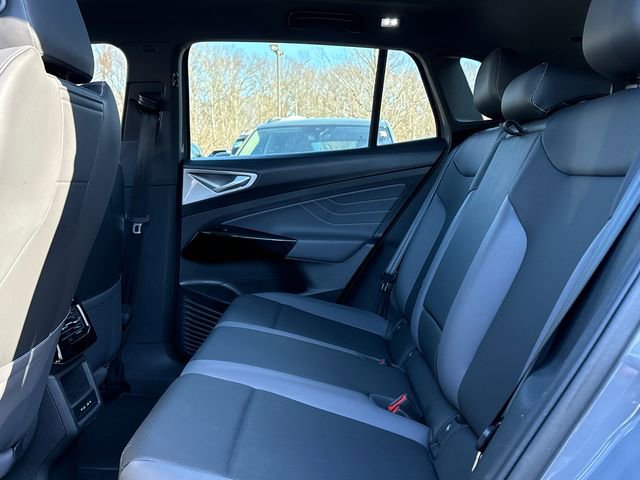 Used 2023 Volkswagen ID.4 Pro S image 24