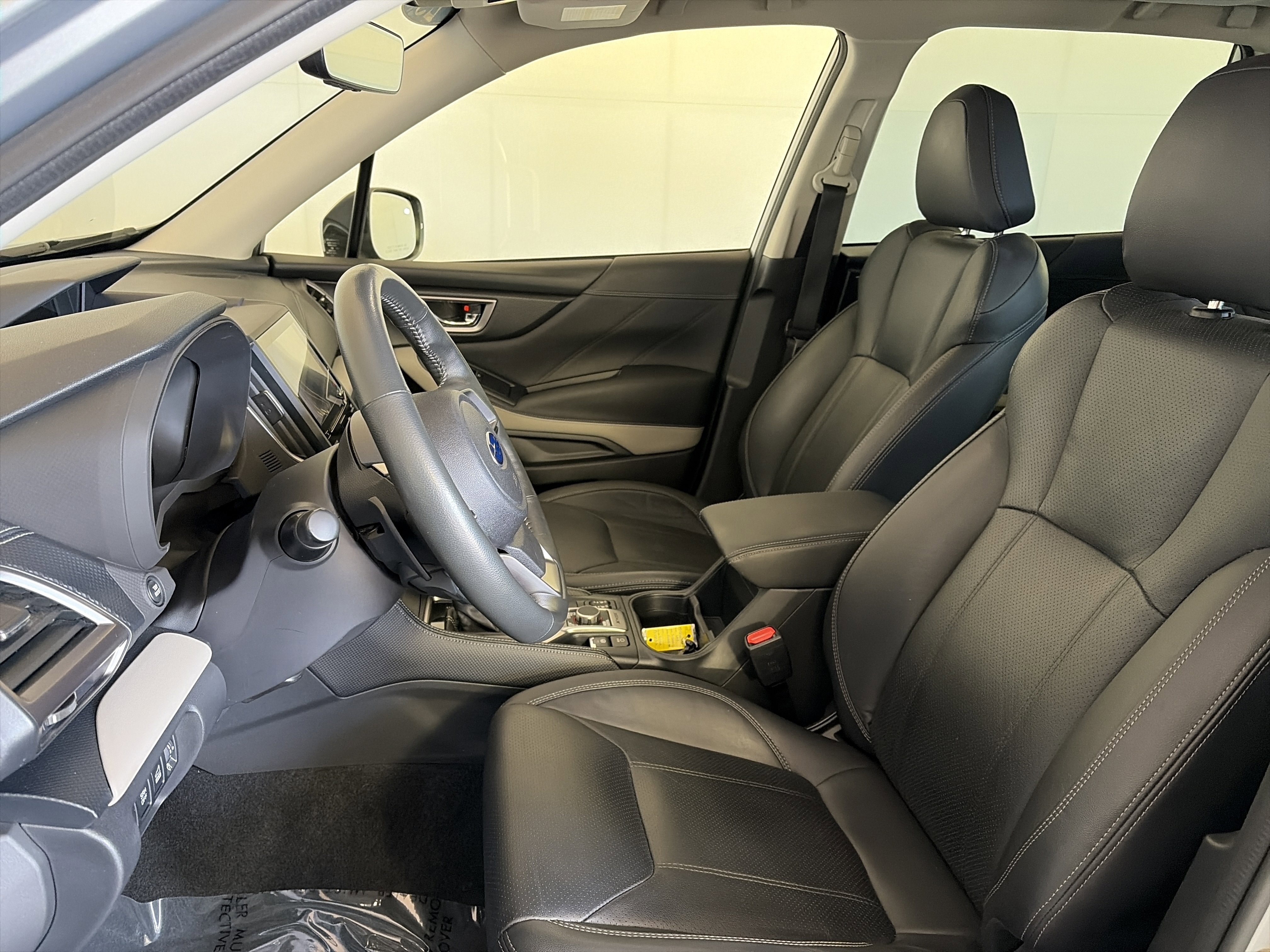 Used 2023 Subaru Forester Limited image 24