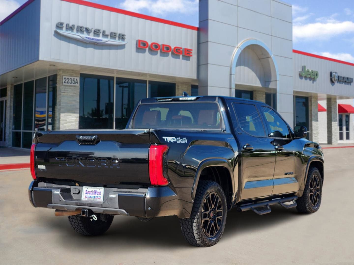 Used 2022 Toyota Tundra SR5 w/ TRD Sport Package AWD/4WD image 5