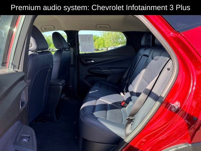 Used 2022 Chevrolet Bolt EUV LT w/ Convenience Package FWD image 8