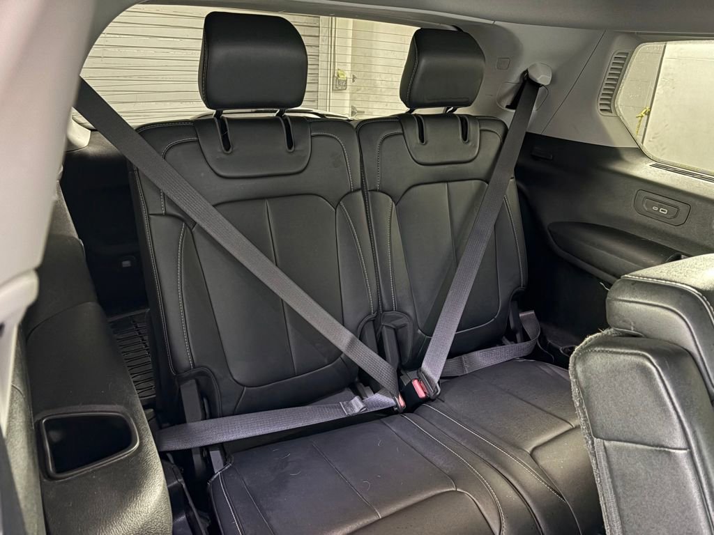 Used 2022 Jeep Grand Cherokee L Limited image 36