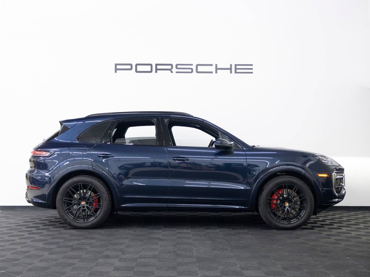New 2026 Porsche Cayenne S AWD/4WD image 8