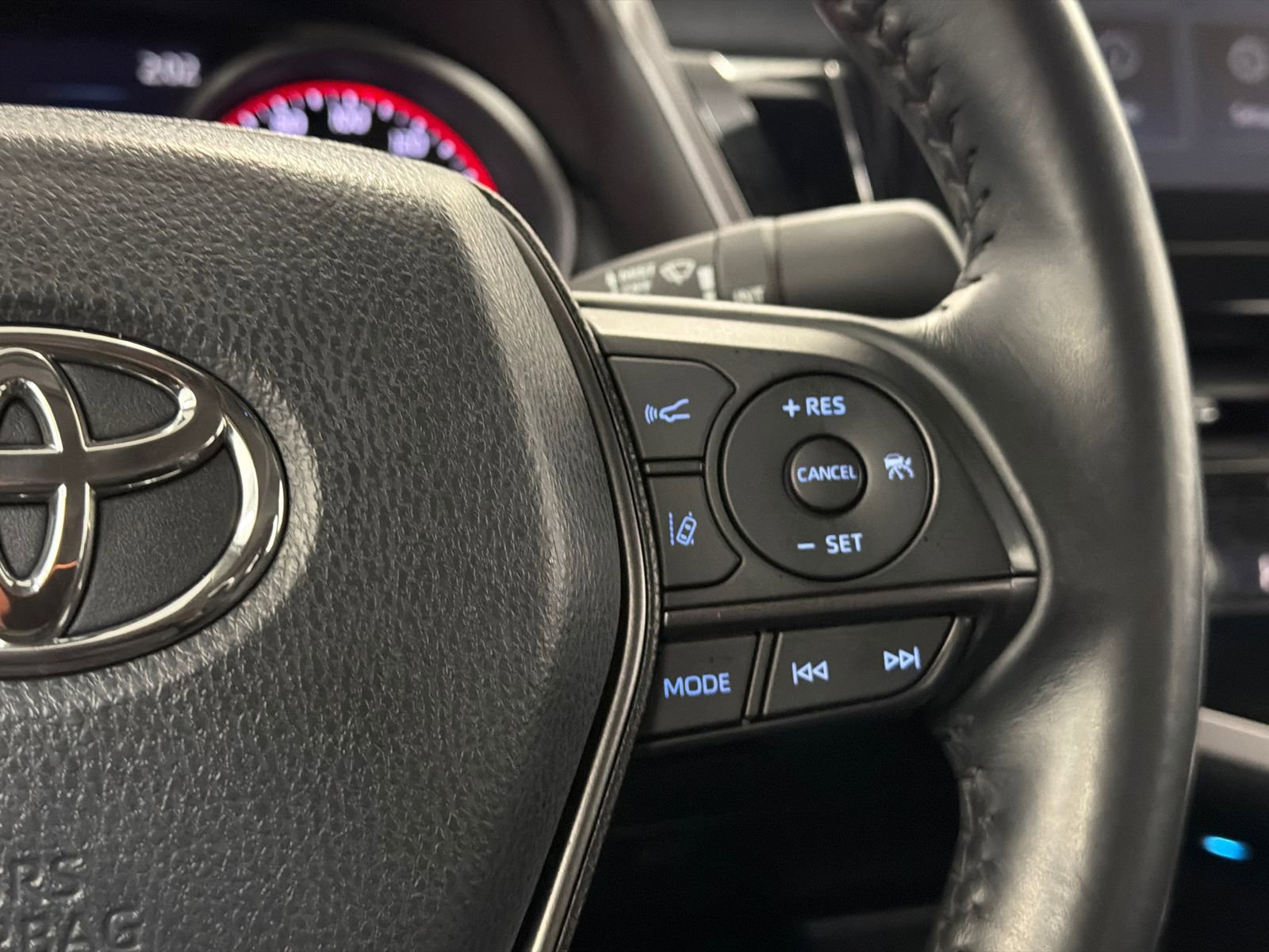 Used 2024 Toyota Camry XSE image 18