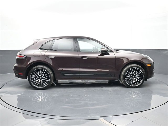 New 2026 Porsche Macan image 27