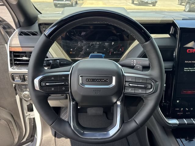 New 2026 GMC Yukon XL Denali w/ Denali Reserve Package AWD/4WD image 22