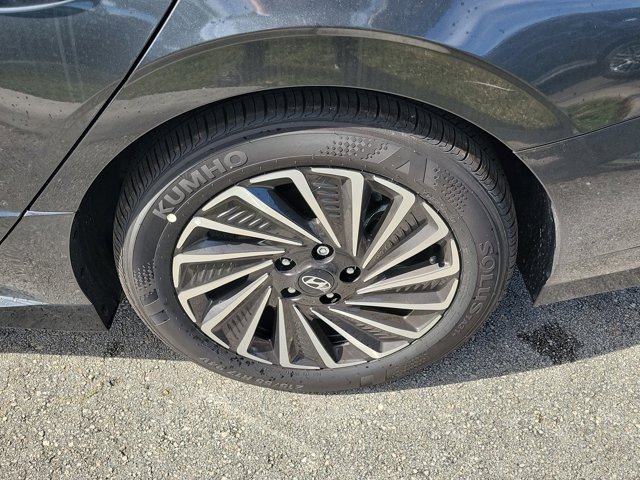 New 2025 Hyundai Sonata SEL image 7