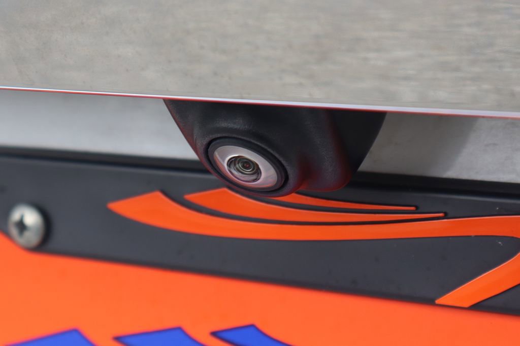 Used 2021 GMC Yukon XL SLT w/ SLT Premium Package image 57