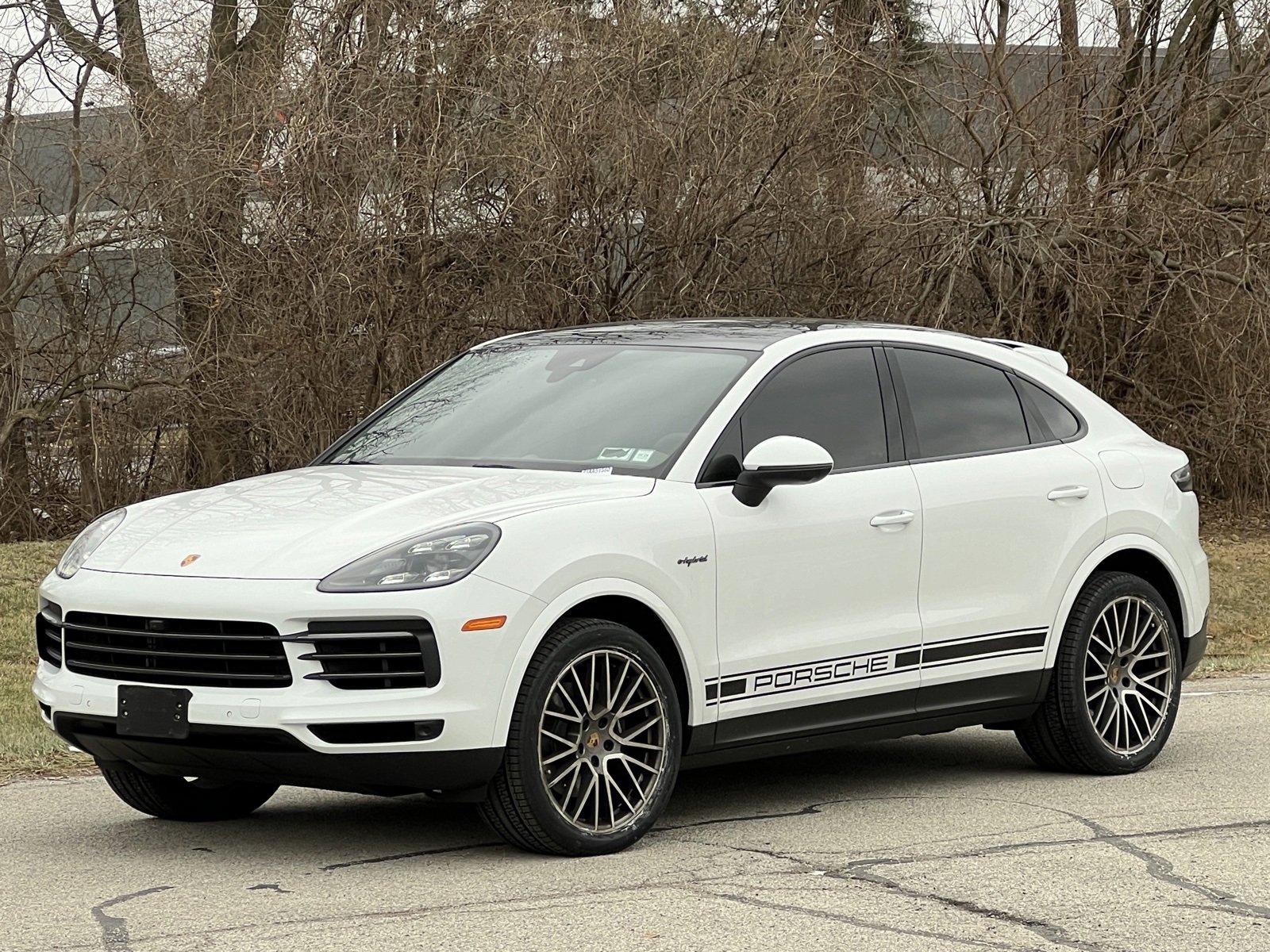 Certified 2022 Porsche Cayenne Platinum Edition