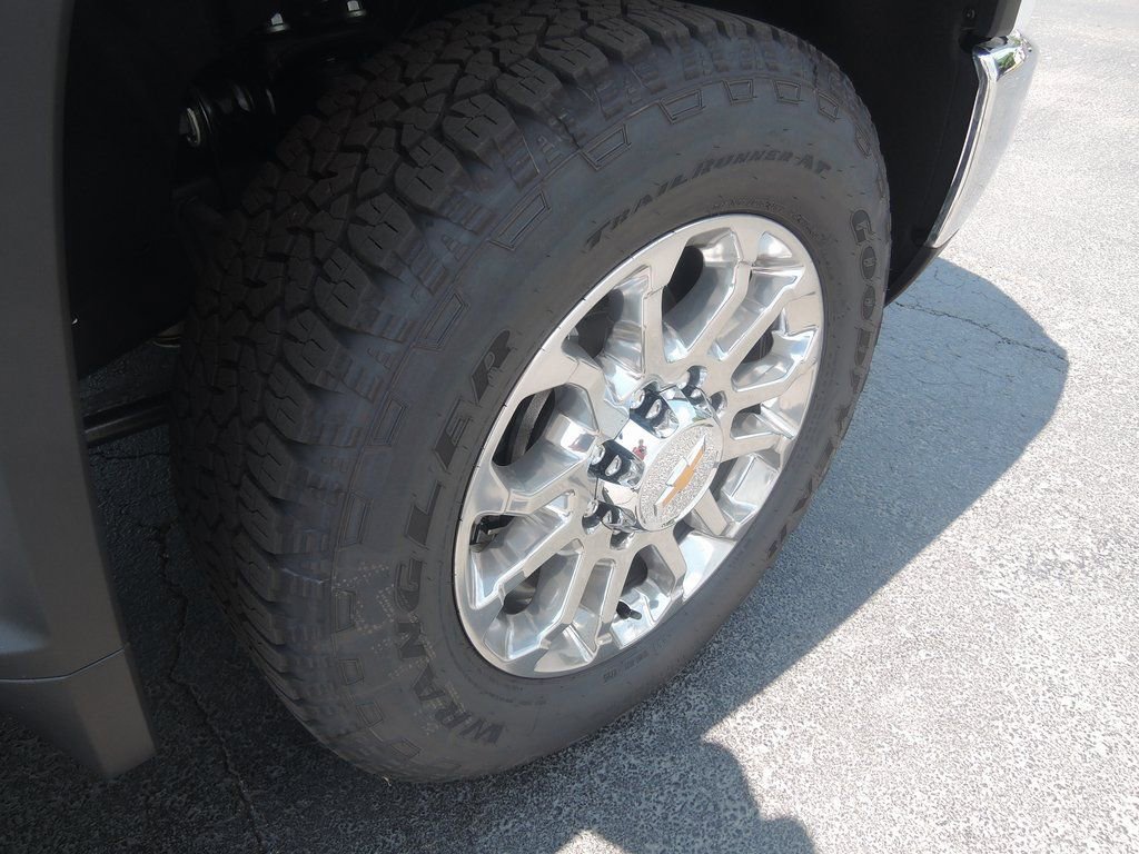 New 2025 Chevrolet Silverado 2500 LTZ w/ LTZ Convenience Package image 42