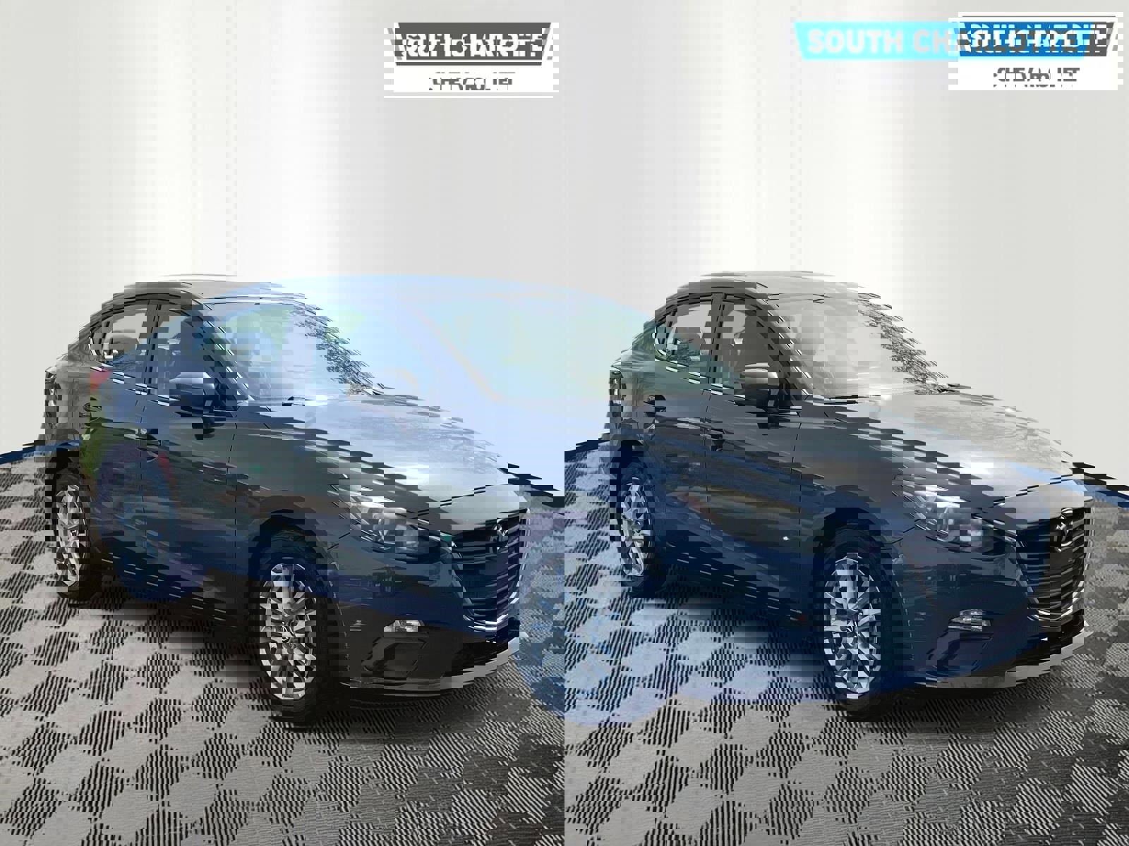 Used 2014 MAZDA MAZDA3 i Touring w/ Technology Package image 3