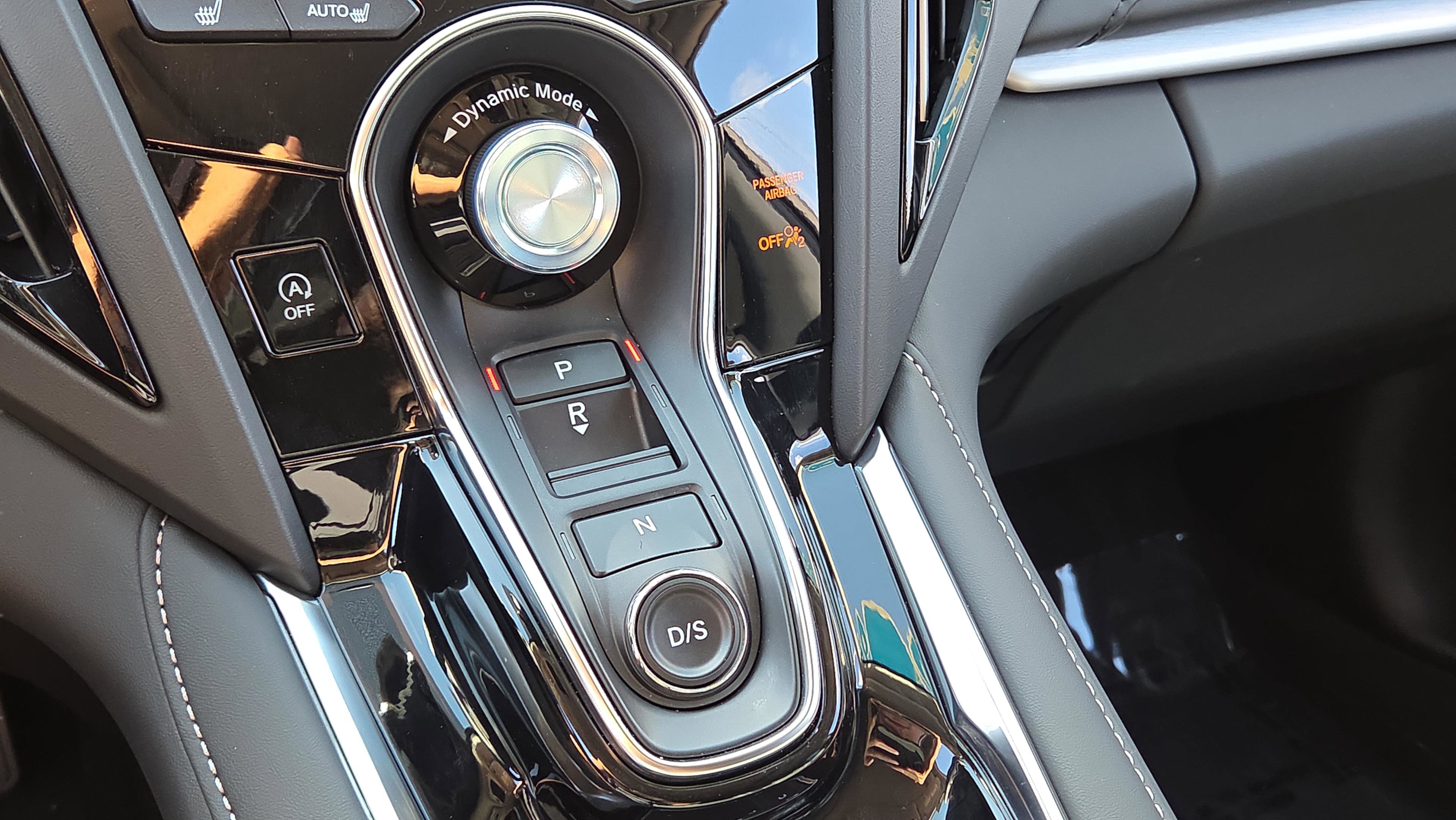 Used 2025 Acura RDX SH-AWD w/ Technology Package image 36