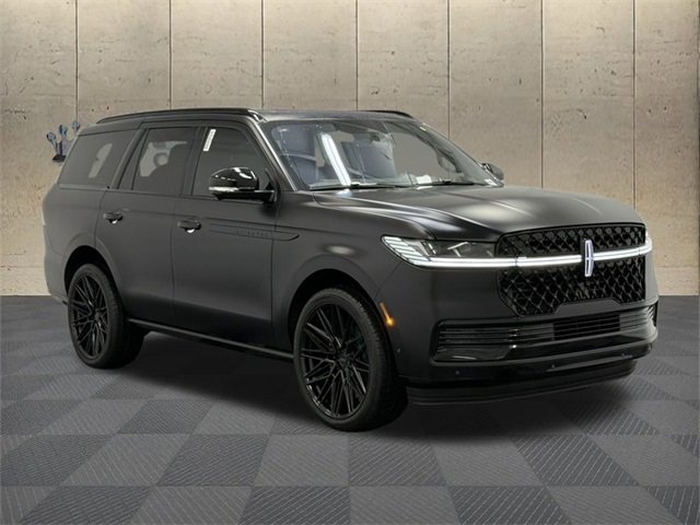 New 2025 Lincoln Navigator Black Label image 8