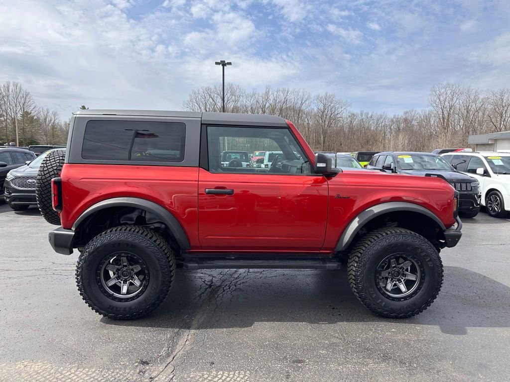 Used 2022 Ford Bronco Wildtrak image 2