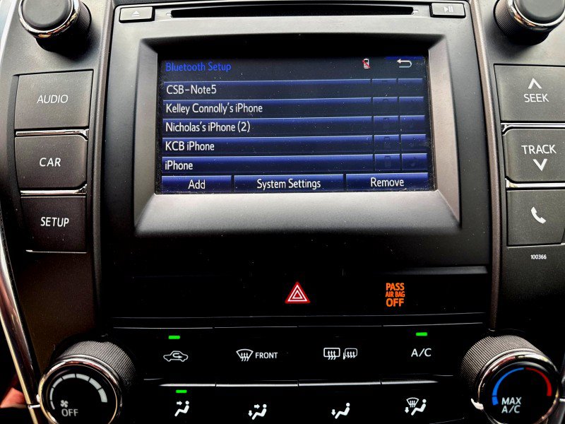 Used 2015 Toyota Camry LE FWD image 34