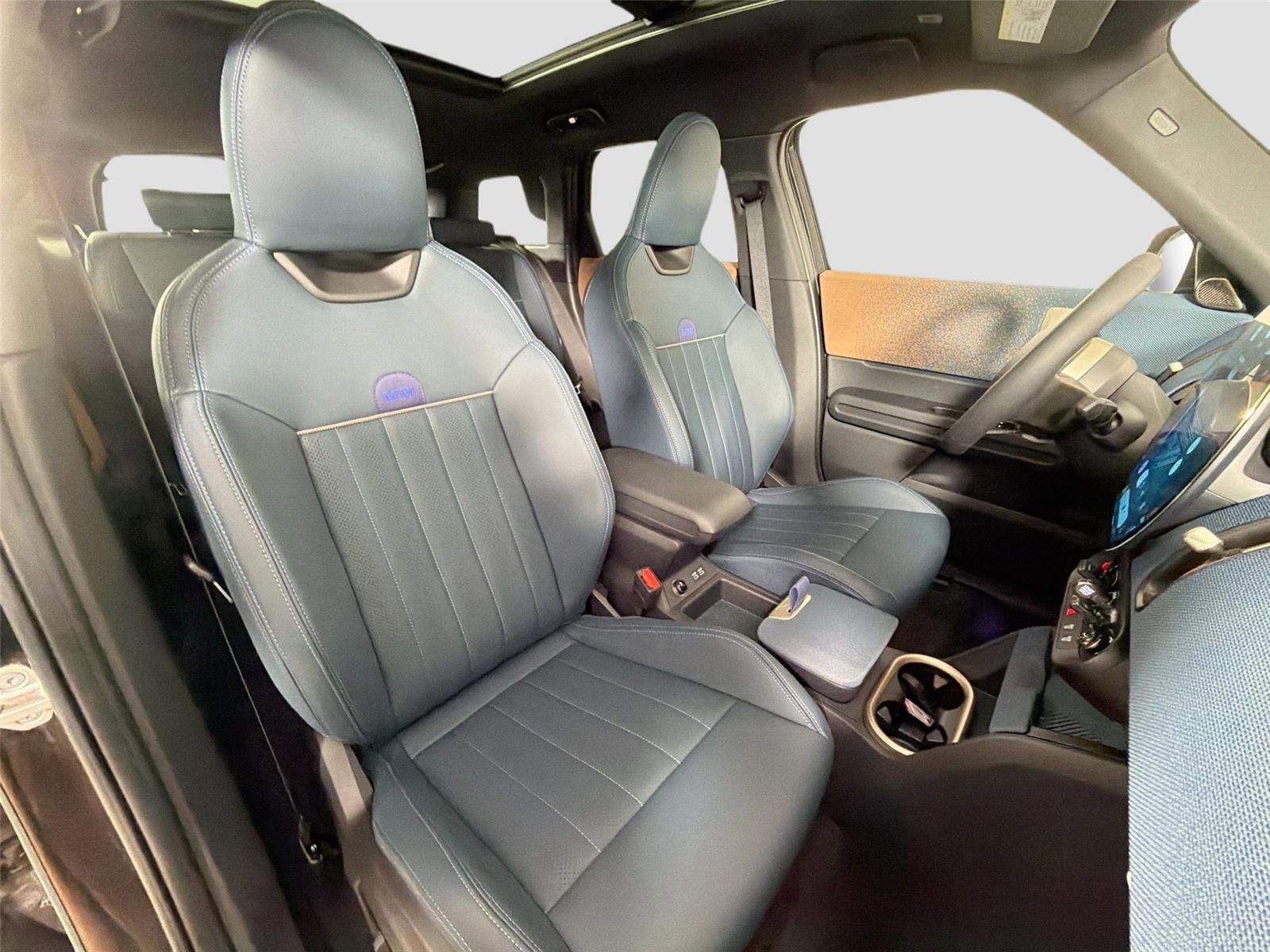 New 2025 MINI Cooper Countryman S w/ Comfort Package Max AWD/4WD image 28