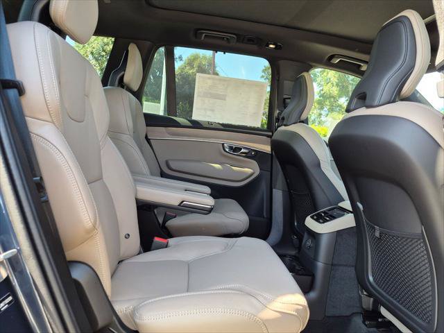 New 2026 Volvo XC90 T8 Ultra w/ Protection Package AWD/4WD image 13