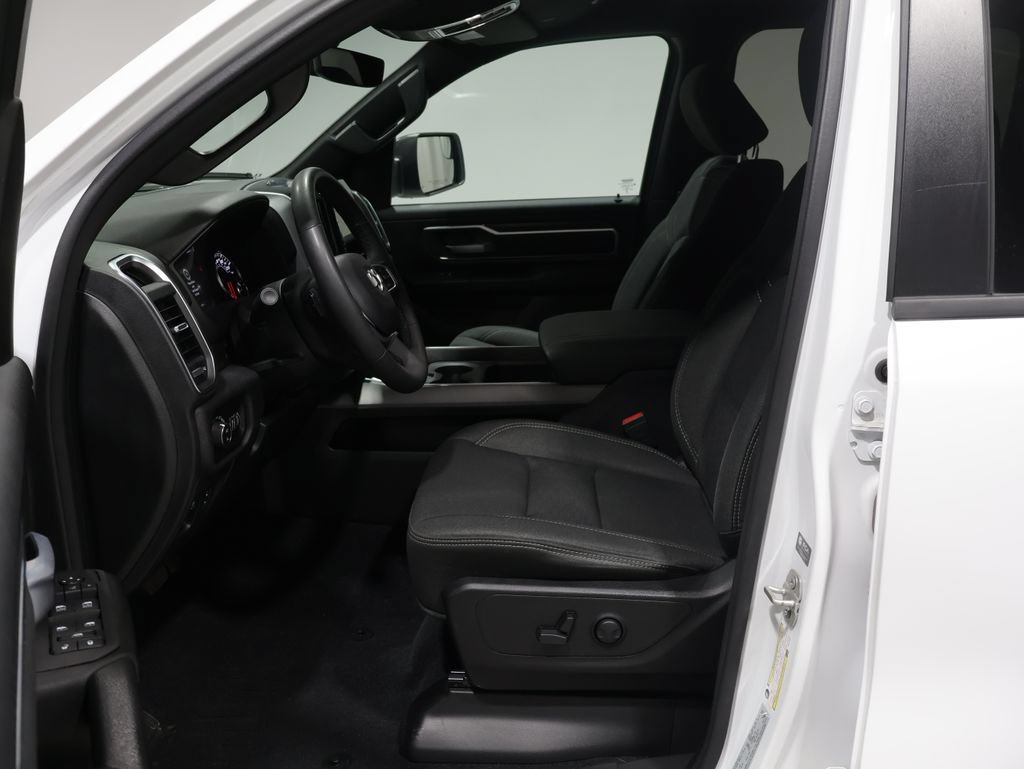 Used 2025 RAM 1500 Big Horn AWD/4WD image 11