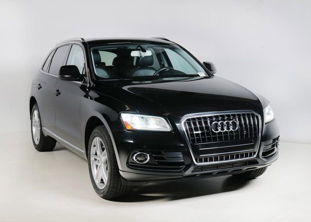 Used 2017 Audi Q5 2.0T Premium Plus w/ Technology Package image 1