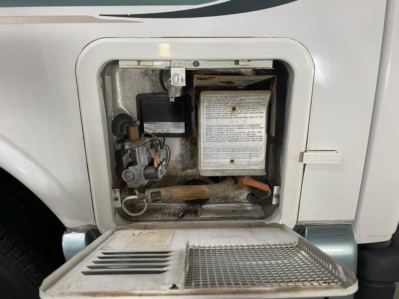 Used 2003 Chevrolet Express 3500 Extended image 48