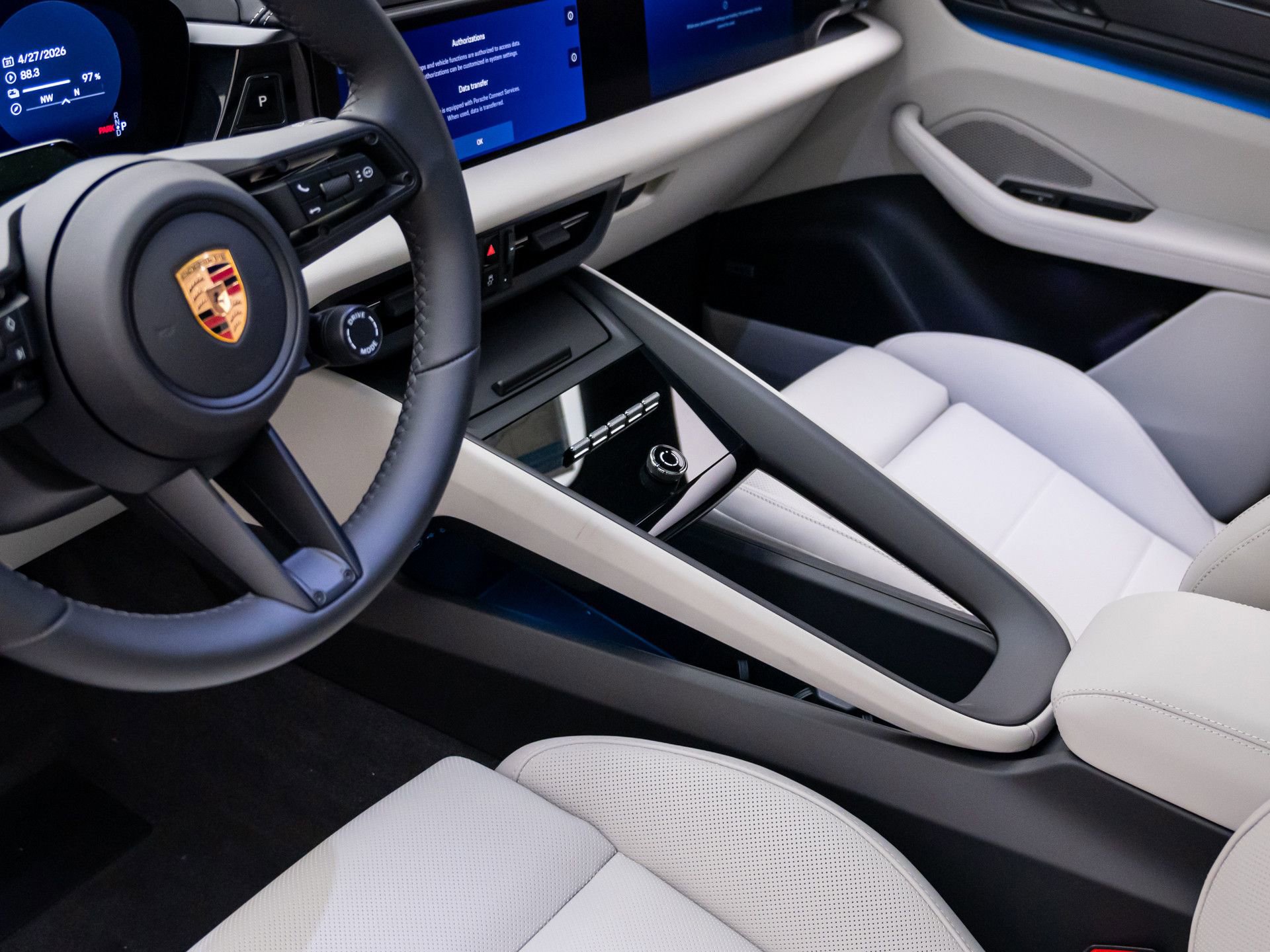 New 2026 Porsche Macan GTS Electric AWD/4WD image 13