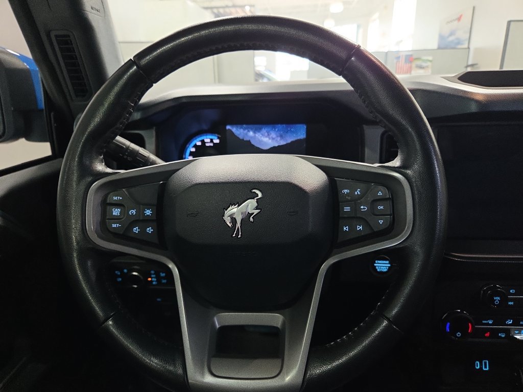 Used 2023 Ford Bronco Outer Banks AWD/4WD image 24