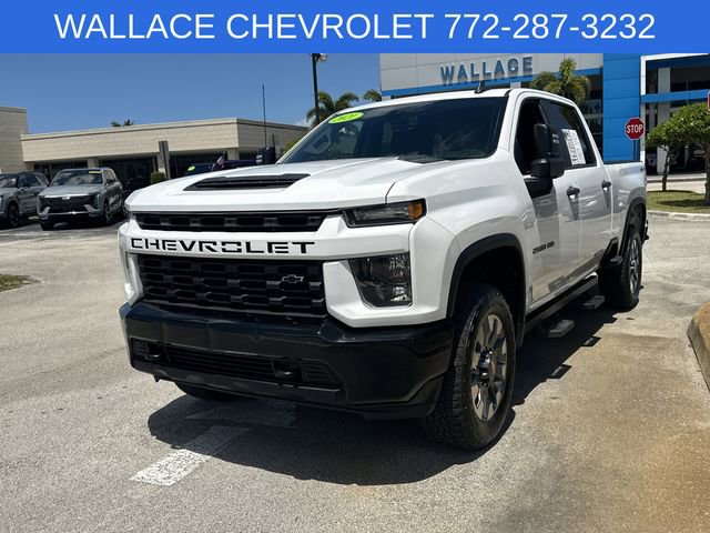 Used 2022 Chevrolet Silverado 2500 Custom w/ Custom Value Package AWD/4WD image 3
