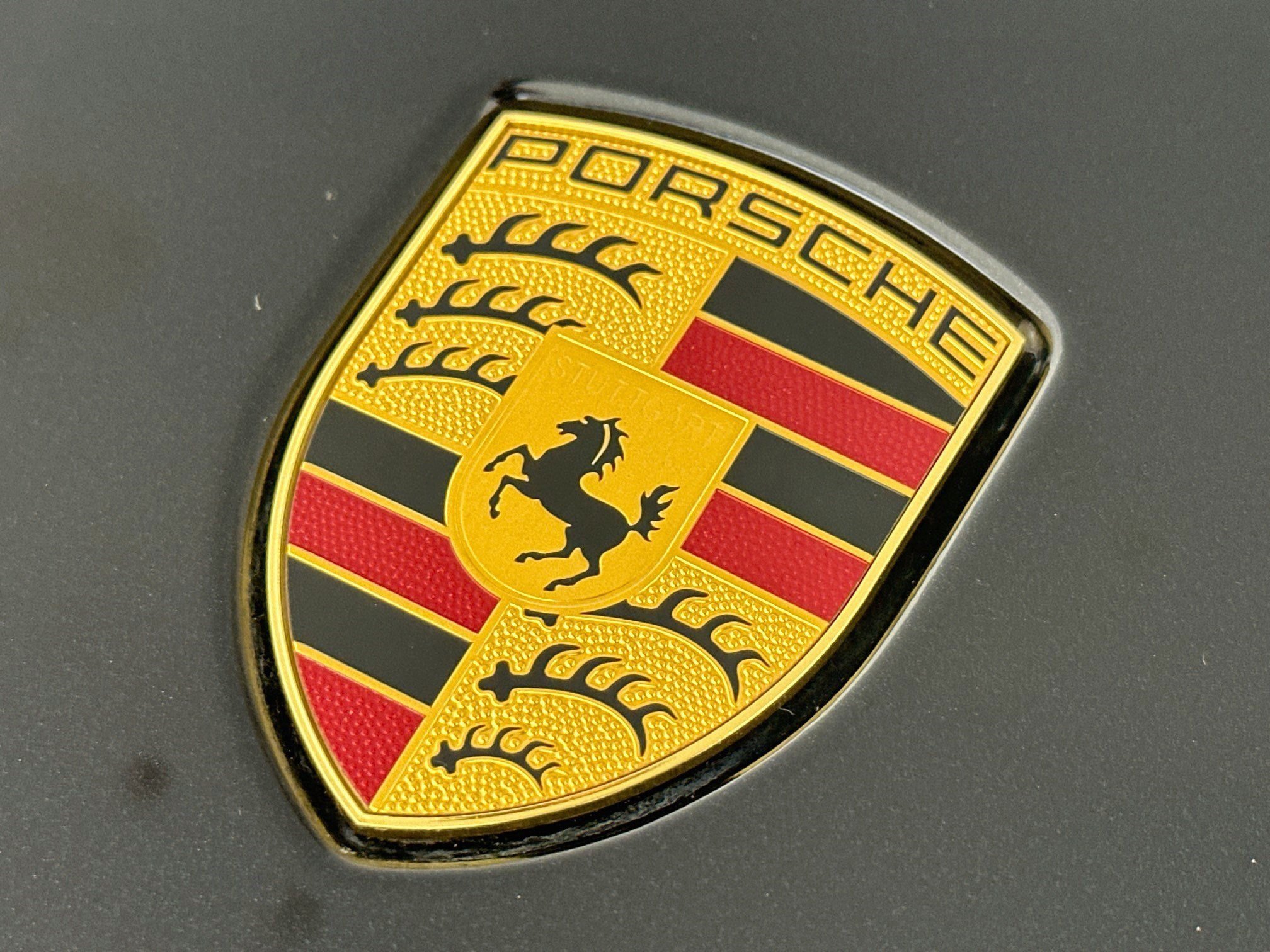 Used 2023 Porsche Taycan 4S AWD/4WD image 31