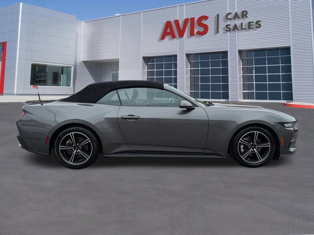 Used 2024 Ford Mustang Premium image 5