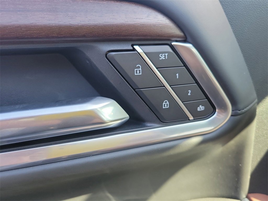 New 2025 GMC Sierra 3500 Denali Ultimate image 21