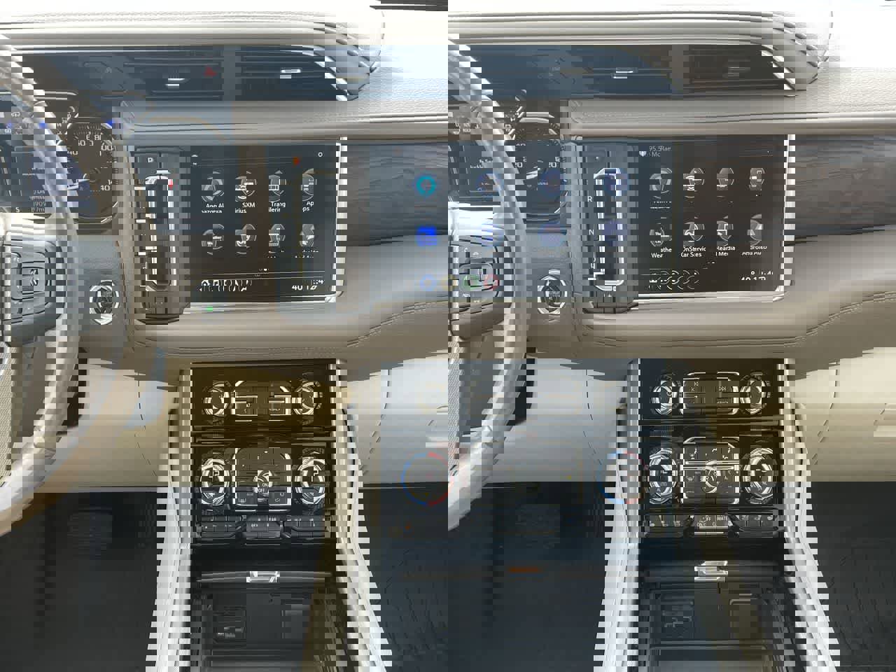 Used 2021 GMC Yukon XL Denali w/ Denali Ultimate Package image 13