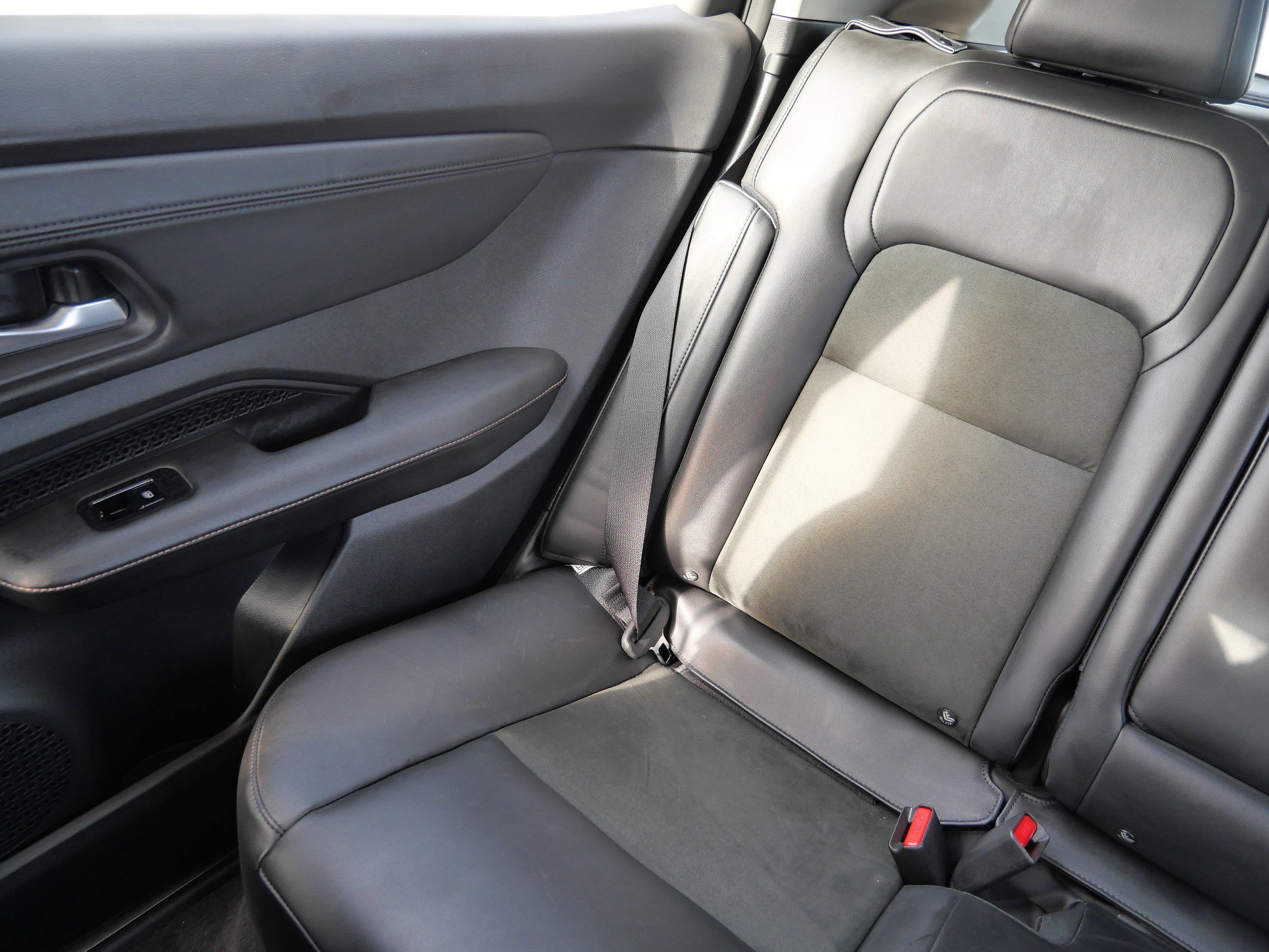 Used 2023 Nissan Ariya ENGAGE+ image 12