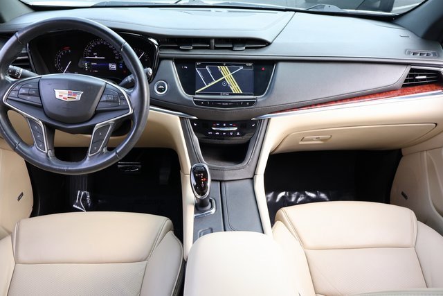 Used 2019 Cadillac XT5 Luxury image 13
