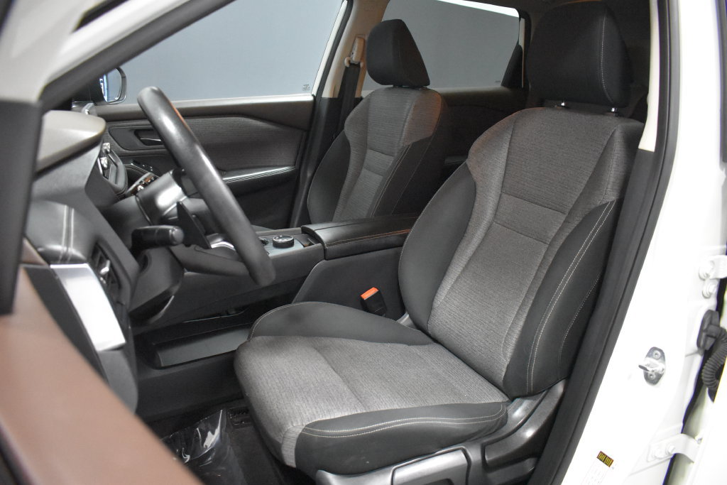 Used 2021 Nissan Rogue S AWD/4WD image 5