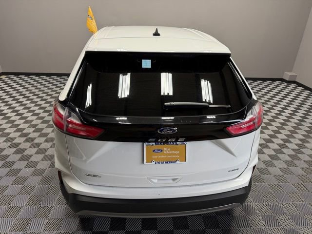 Used 2023 Ford Edge SEL w/ Convenience Package AWD/4WD image 11