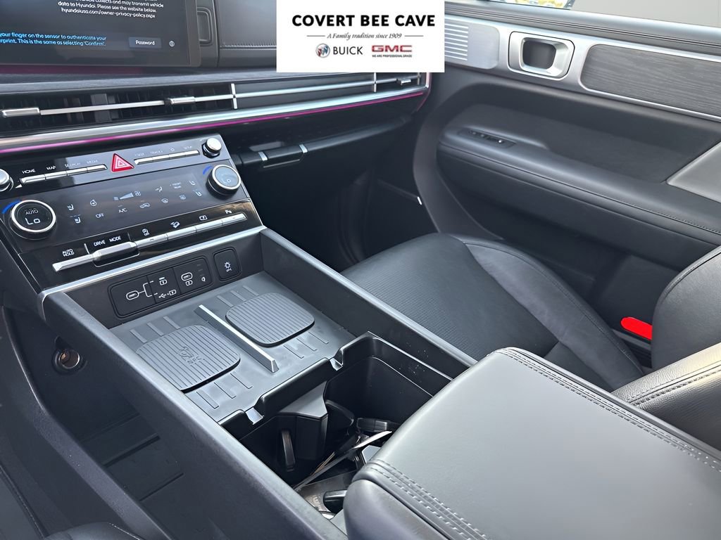 Used 2024 Hyundai Santa Fe Limited image 37