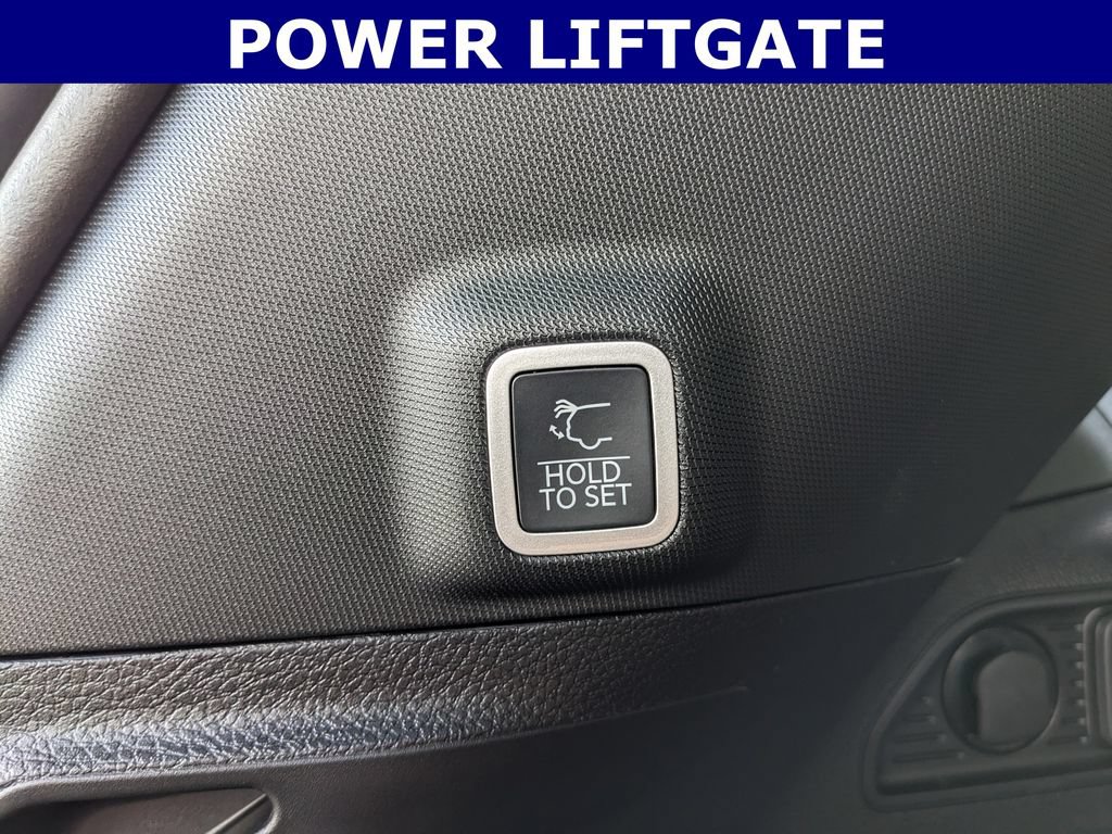 New 2026 Jeep Grand Cherokee Limited w/ Limited Altitude Package AWD/4WD image 16