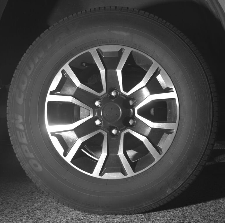 Used 2023 Toyota Tacoma TRD Sport AWD/4WD image 15