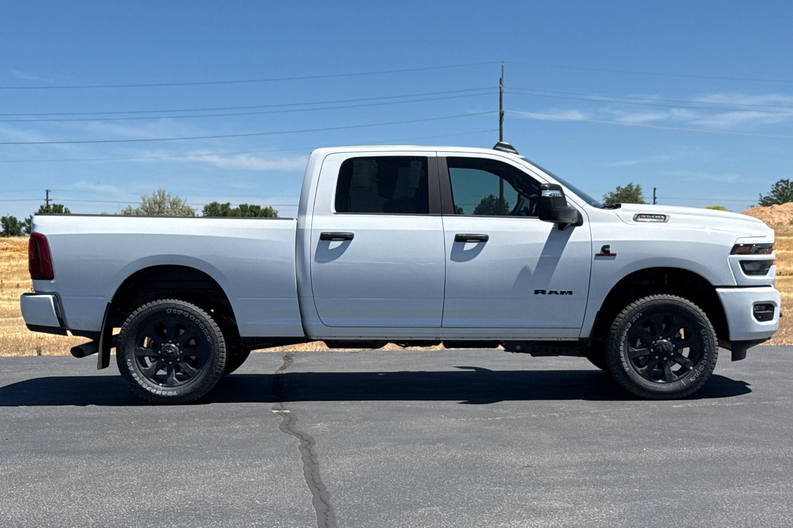 New 2026 RAM 3500 Big Horn AWD/4WD image 2