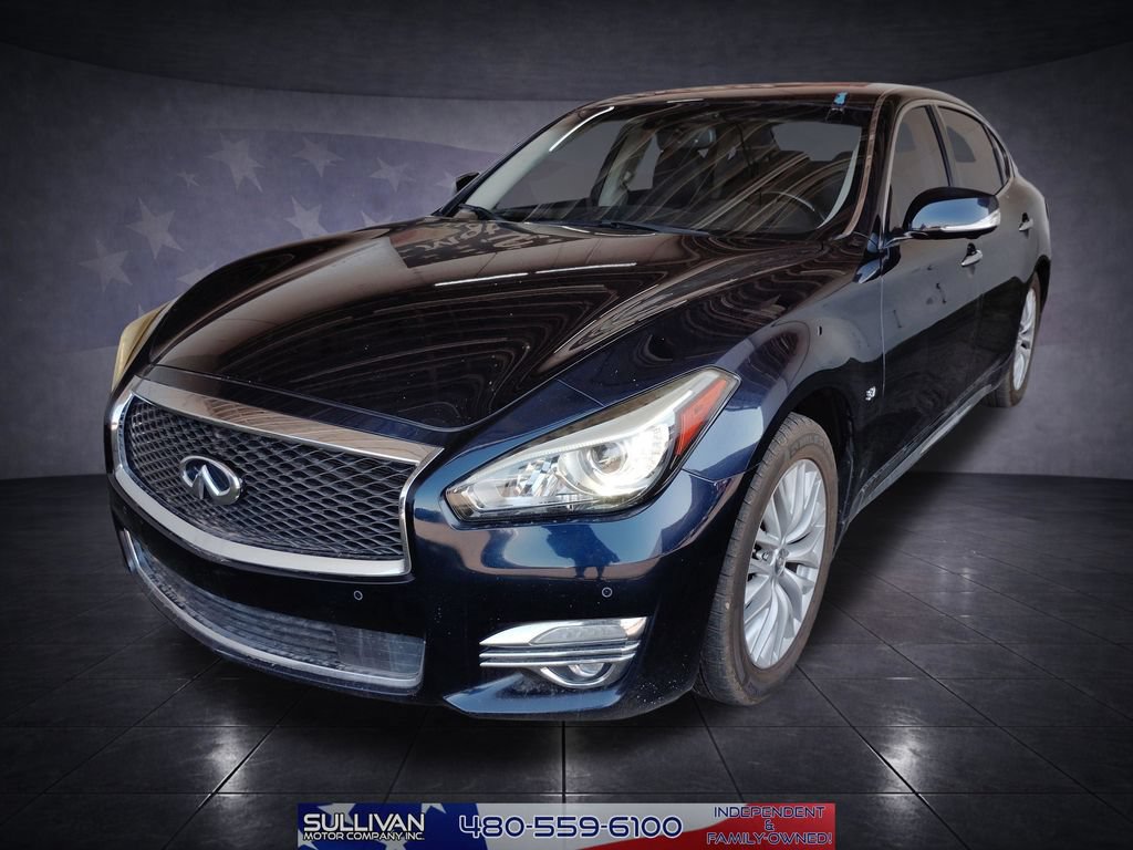 Used 2016 INFINITI Q70 L 3.7 w/ Deluxe Touring Package