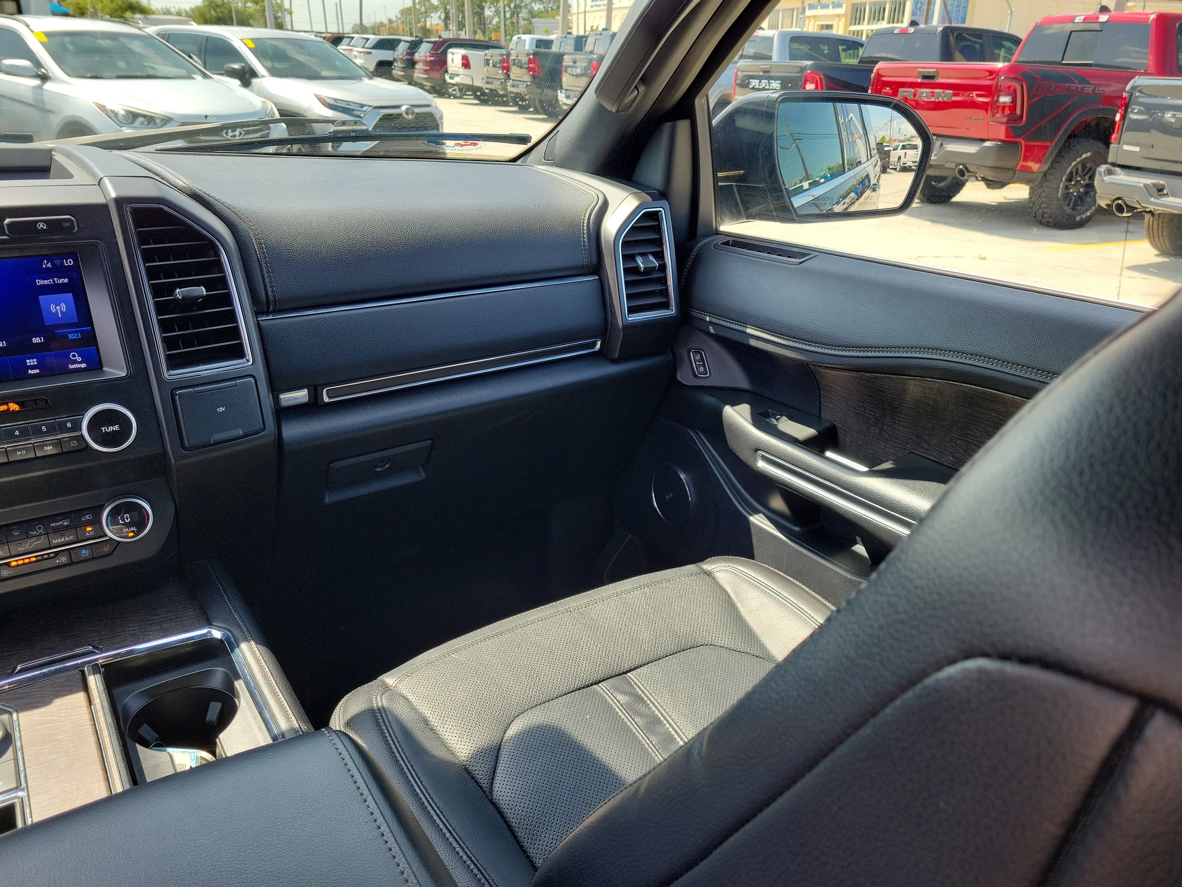 Used 2020 Ford Expedition Limited RWD image 18