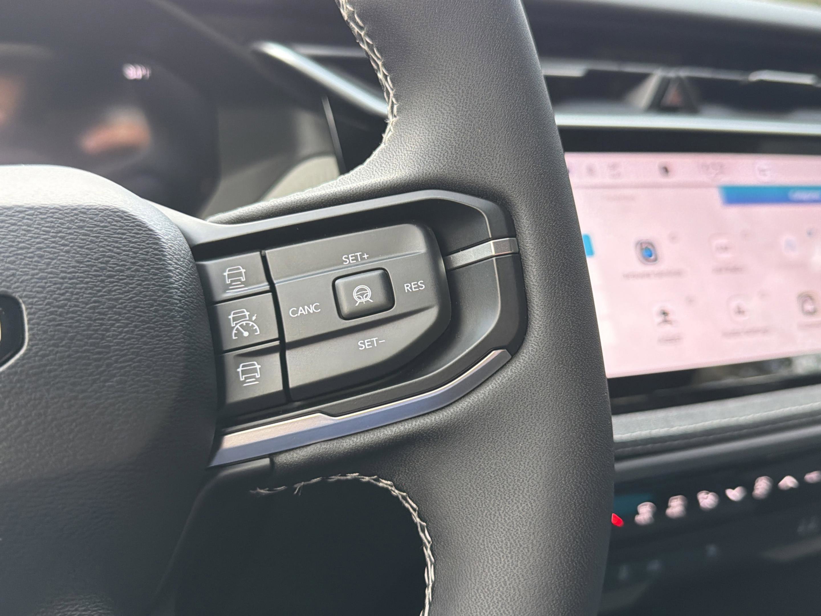 New 2026 Jeep Cherokee Laredo image 15