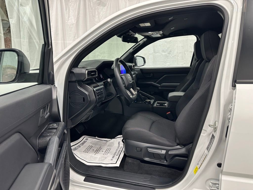 Used 2025 Toyota 4Runner SR5 image 10