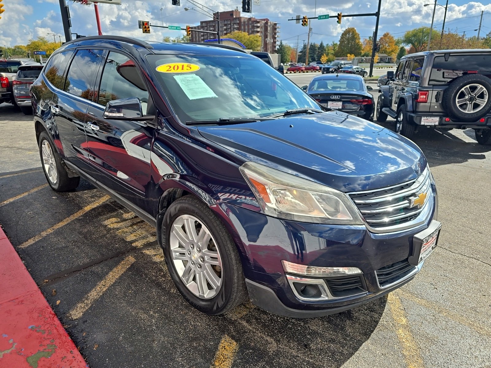 Used 2015 Chevrolet Traverse LT w/ Traveler's Package image 7