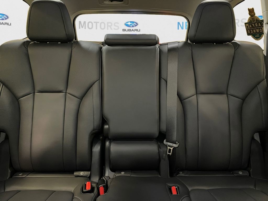 Used 2023 Subaru Ascent Limited AWD/4WD image 13