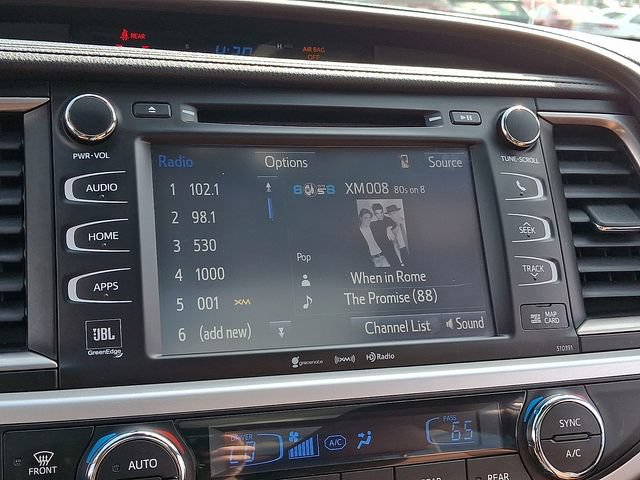 Used 2019 Toyota Highlander Limited Platinum AWD/4WD image 17