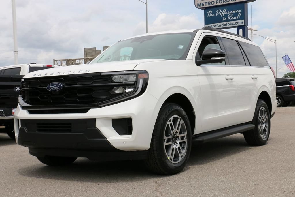 New 2026 Ford Expedition Active