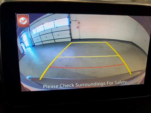 Used 2016 MAZDA MAZDA3 i Touring w/ Popular Equipment Package FWD image 21